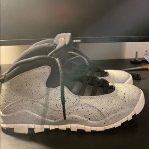 Air Jordan 12 Retro “Cement”